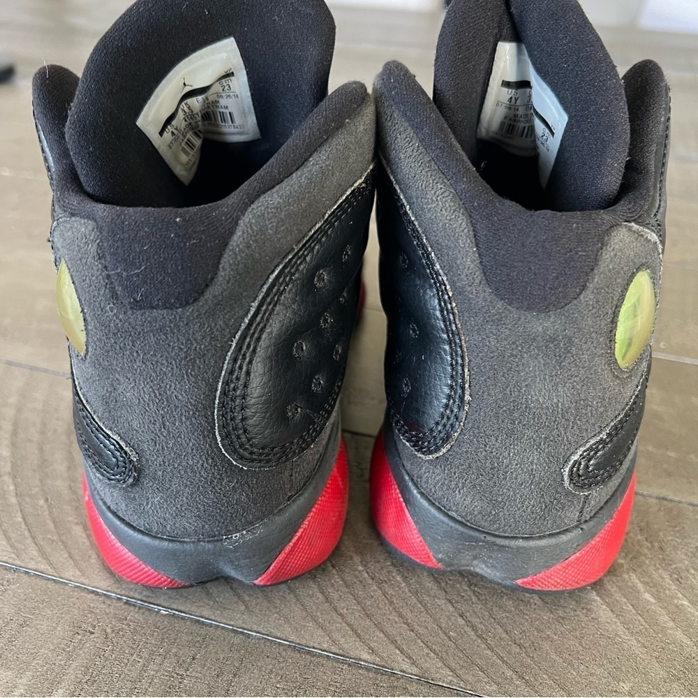 Kids Jordan 13s Black and Red- Brand: Jordan Size: 4y GUC - Picture 8 of 9